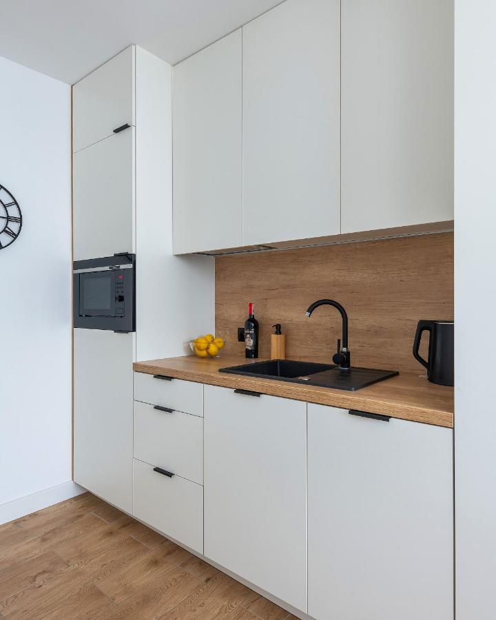 Sliska 3 - Studio - 100M Od Zlotych Tarasow Oraz 200M Od Dworca Centralnego, Piekny Widok Na Panorame Warszawy - Wifi - Smart Tv 55 Cali - Better Rental Βαρσοβία Εξωτερικό φωτογραφία